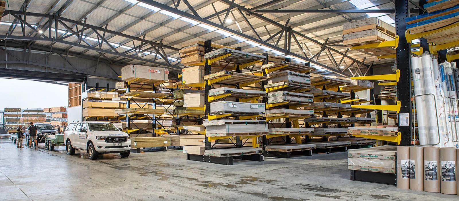 Southern Lake iTM Cromwell, Trade Store Fitout, Cantilever Racking, Pallet racking, Drive through, Yard Racking, Company Colors, Retail Shelving, Moulding Rack