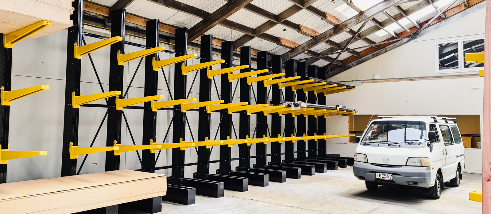 Toa-ITM-Cantilever-Racking-Yard-and-Store_Slider-1