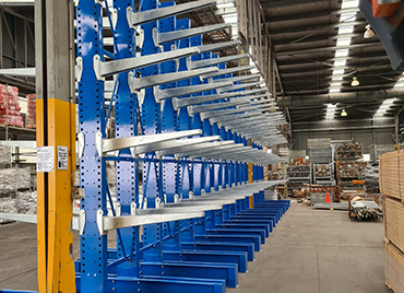 Acrow-Heavy-Duty-Cantilever-Racking_1Featured