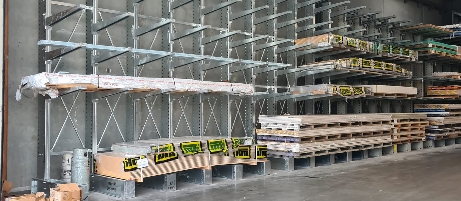 Thomsons ITM Heavy Duty Cantilever Racking for Yard Gallery 2