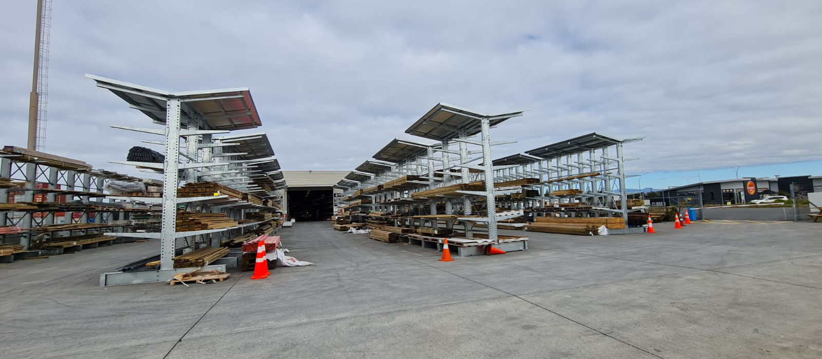 Thomsons-ITM-Cantilever-Yard-Racking_Gallery5