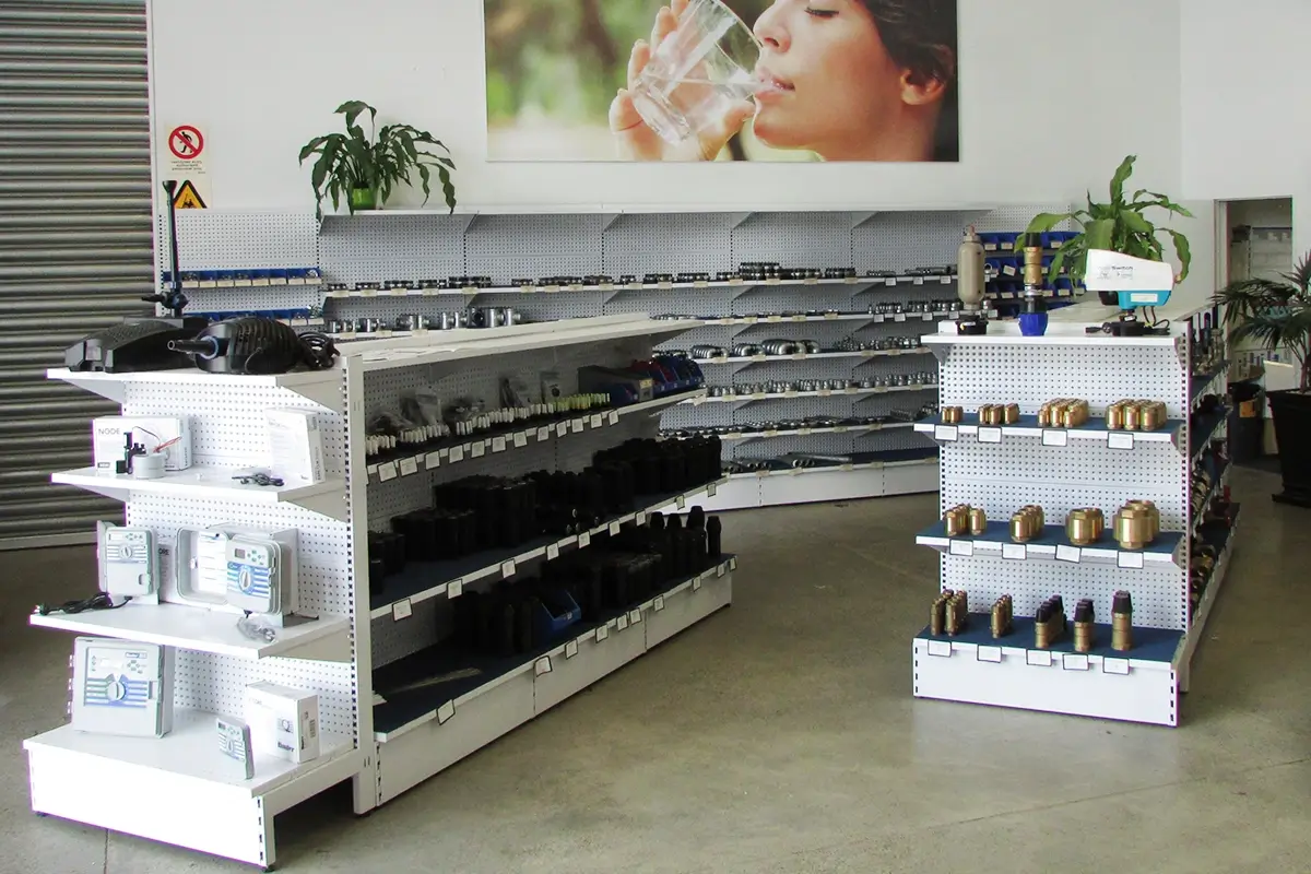 Retail-Shelving_8