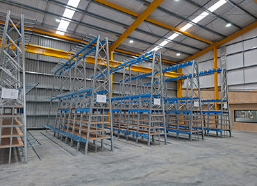 Vulcan-Napier-Vertical-Moulding-Rack_Featured